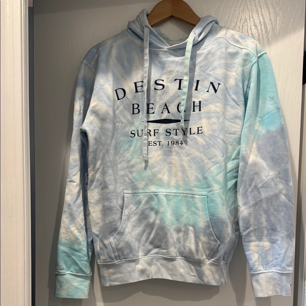 Woman’s small Tie-Dye Destin Beach Hoodie